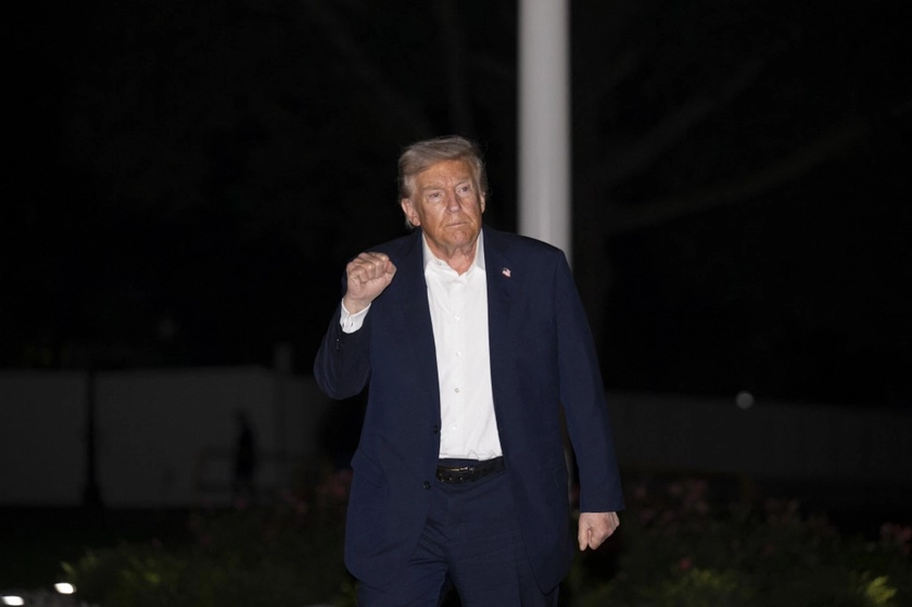 Trump’s Approval Rating Falls Back to Second-Term Low of 45%