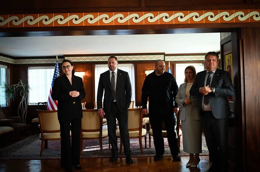 Ukrainian Delegation Meets With Arms Makers Raytheon, Lockheed Martin