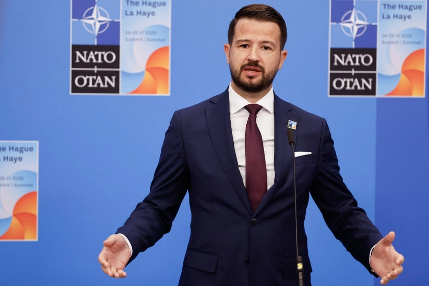 Чорногорія запровадить візи для росіян і просить ЄС про допомогу проти дезінформації