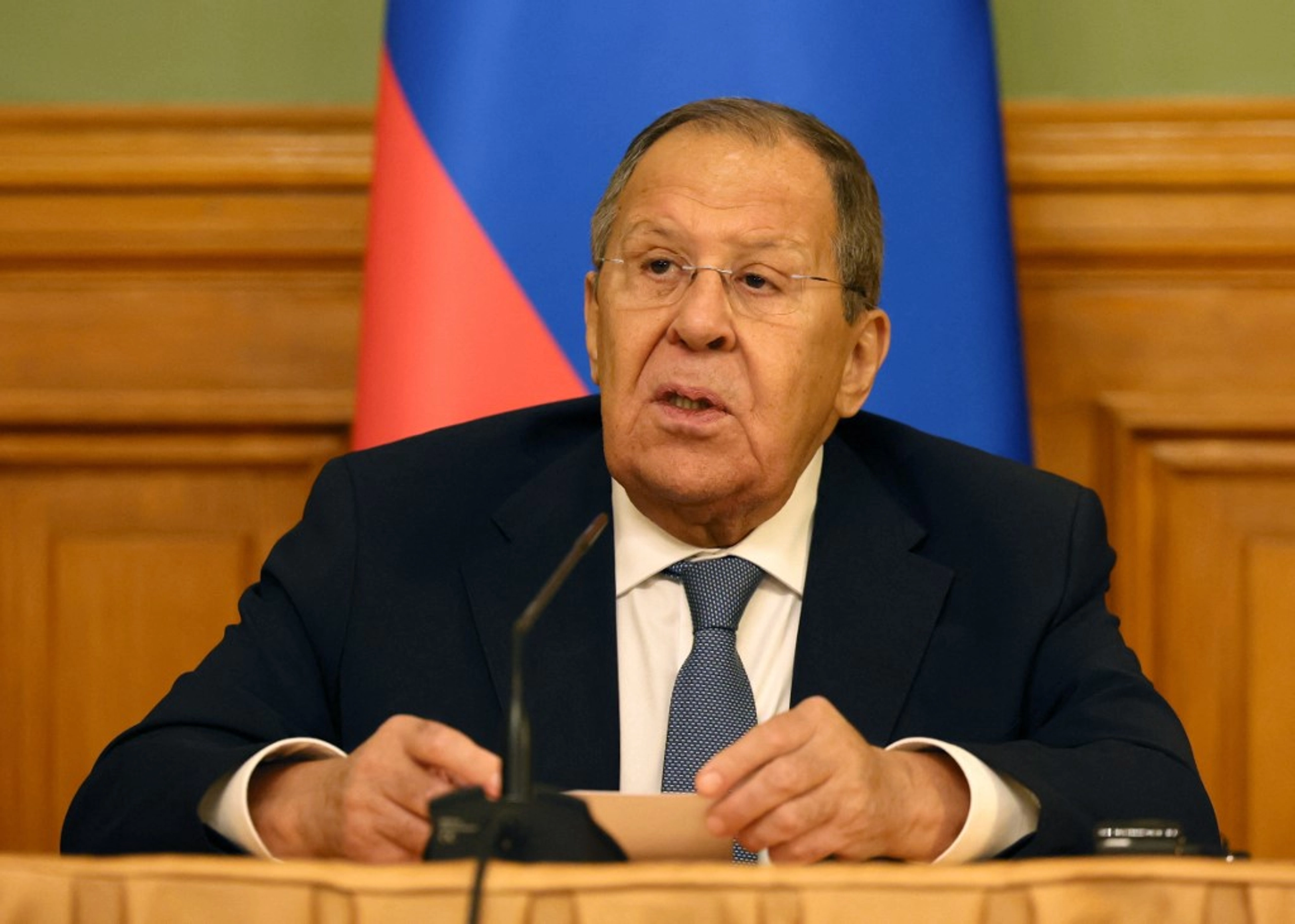 Лавров заявив, що Росія продовжить війну до виконання вимог Путіна