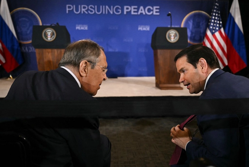 Russian FM Lavrov Told Rubio to Evacuate Diplomats From Kyiv