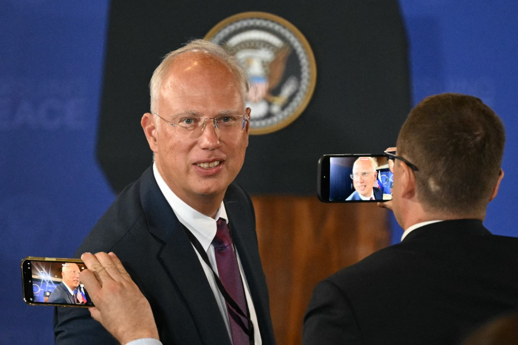 Russian Envoy Dmitriev to Join Ukraine Talks in Miami