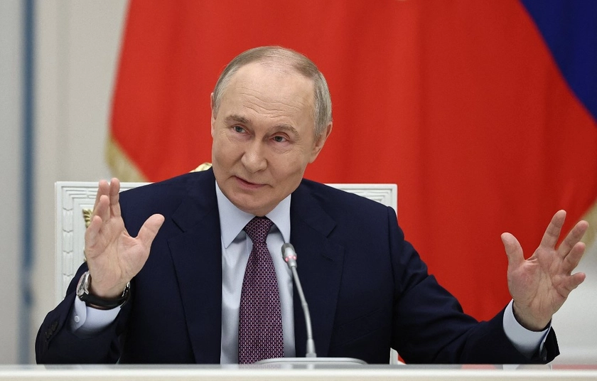 Putin Says Russia Tested New Poseidon Nuclear-Powered Torpedo