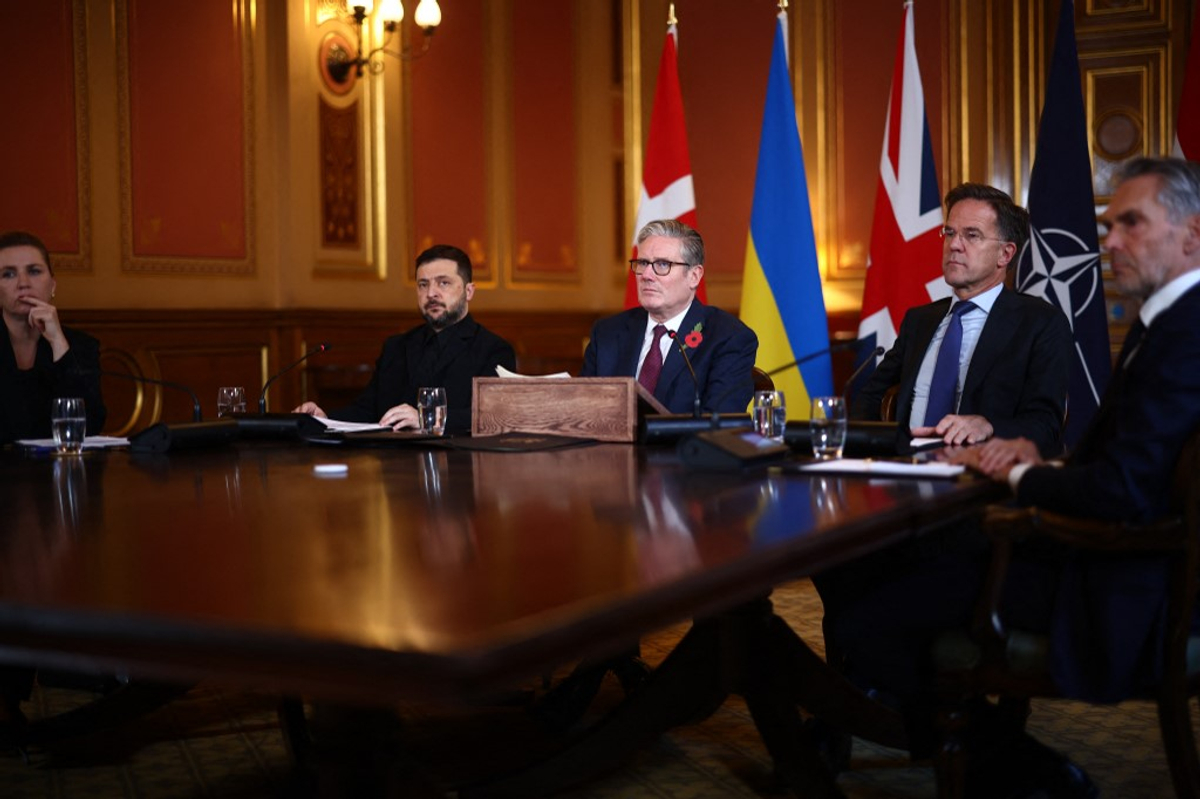 Britain Links Finance, Energy, Defense in New Aid Framework for Ukraine