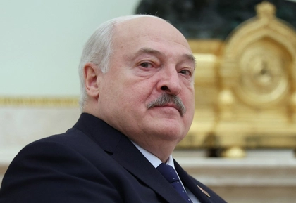 Xi Meets Putin Ally Lukashenko in Beijing After Talks With Kremlin