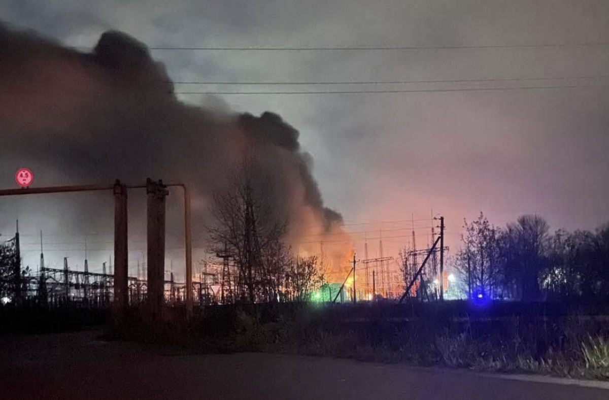 Ruské mestá hlásia útoky dronov na energetickú infraštruktúru, Orel bez tepla