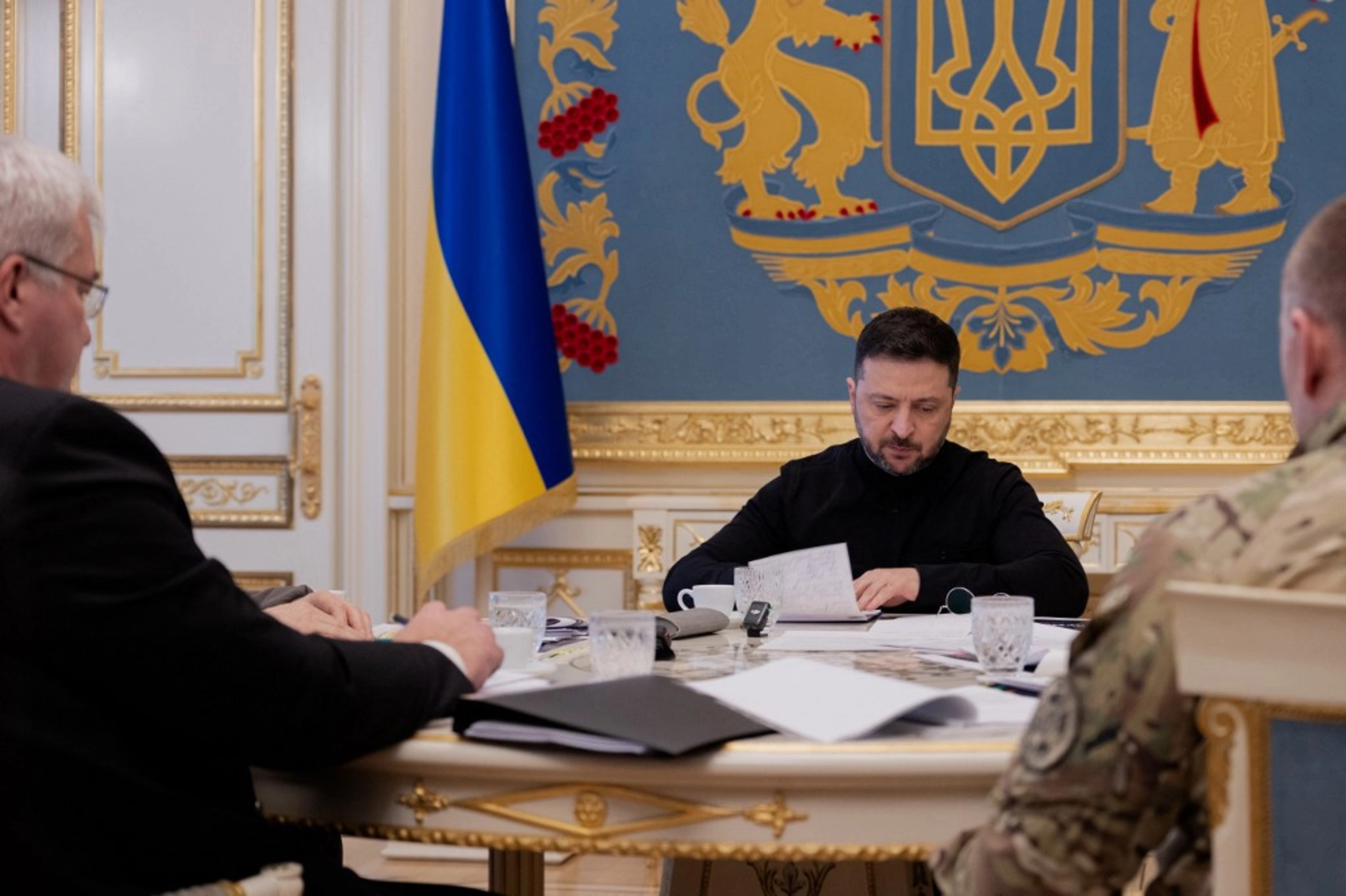 «Ми розбудовуємо власний арсенал»: Зеленський про збільшення виробництва ракет і дронів