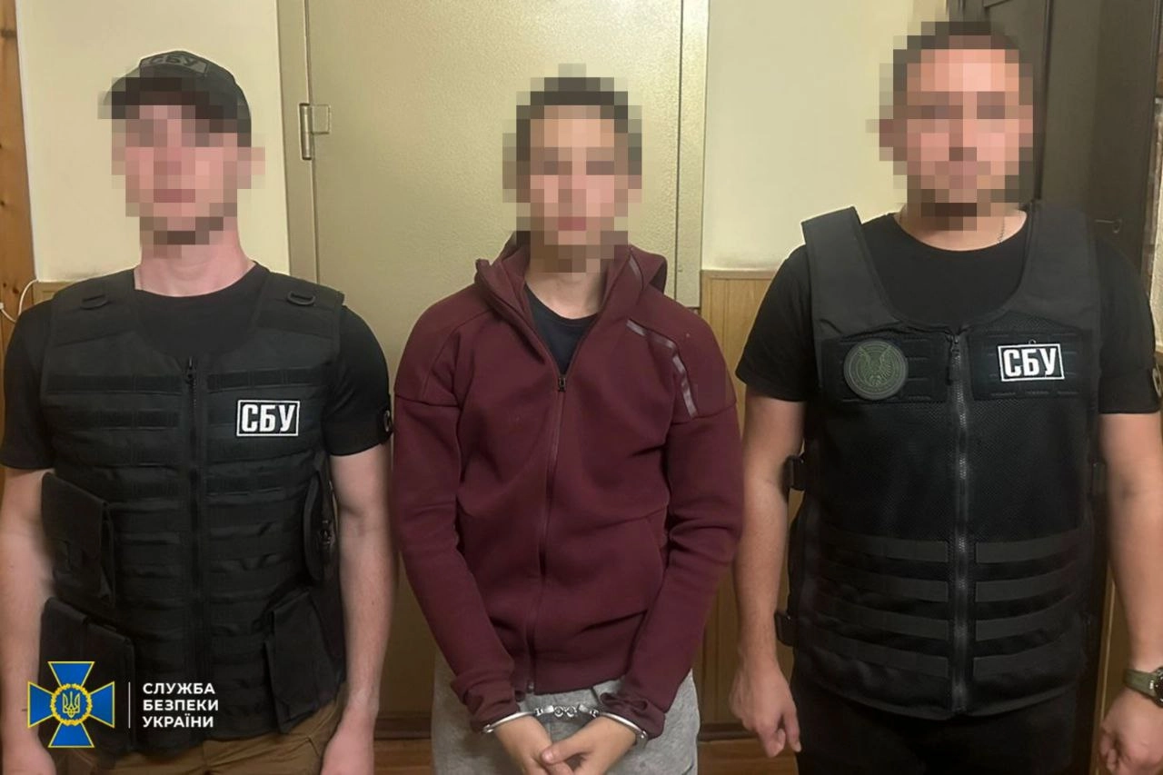 SBU Arrests Russian Informant Spying on Ukrainian Military Trains