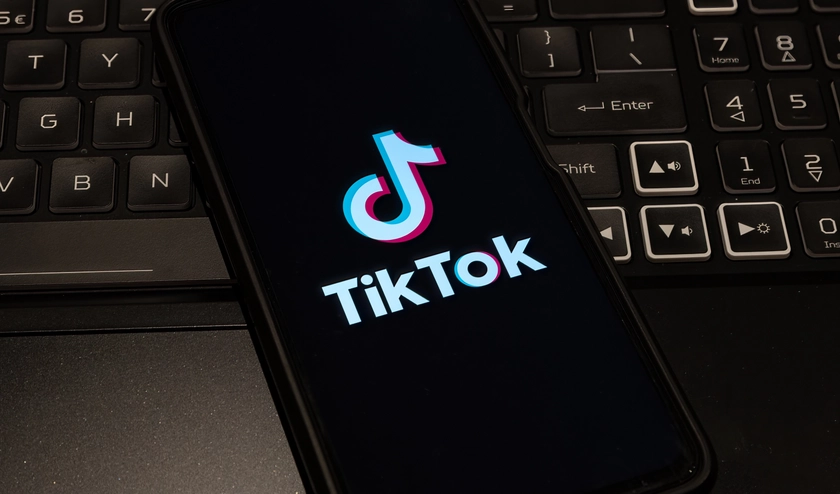 Росія поширює у TikTok ШІ-відео для деморалізації українців
