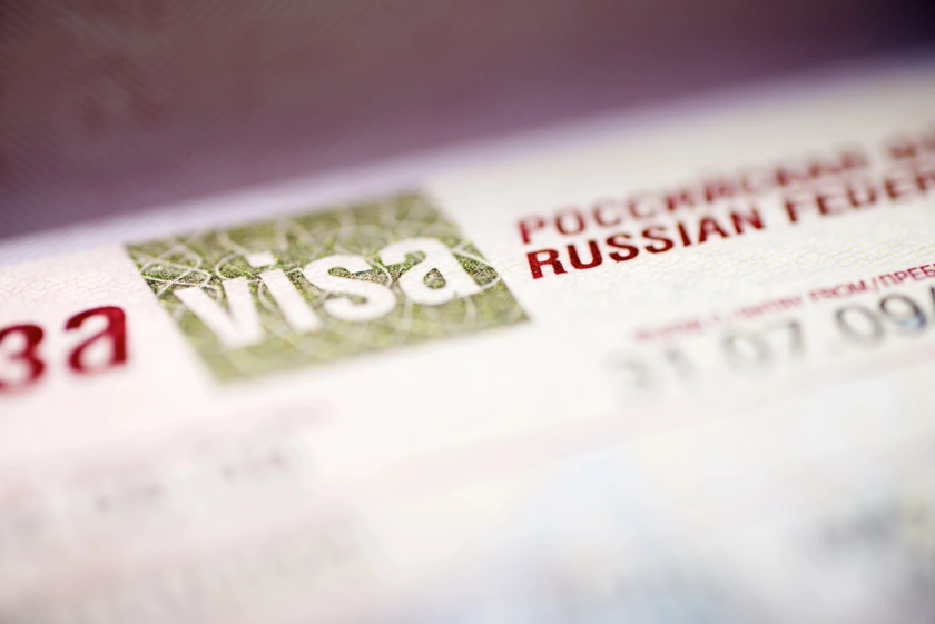 ЄС планує припинити видачу багаторазових шенгенських віз росіянам