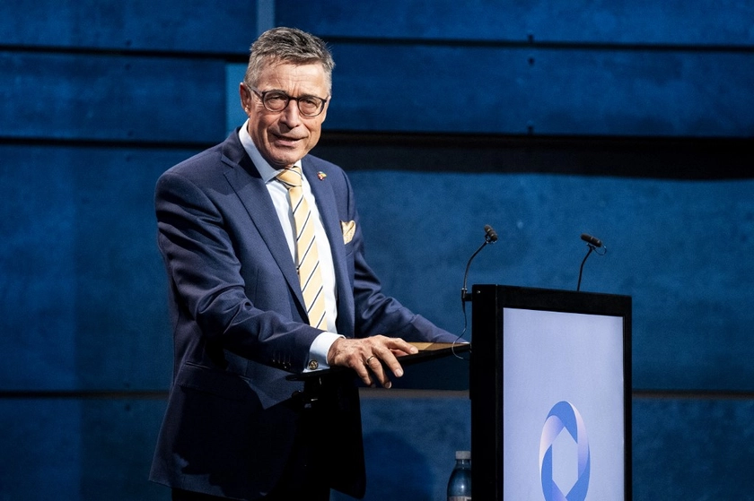 Екс-керівник НАТО закликає Європу діяти, щоб уникнути повільної поразки України