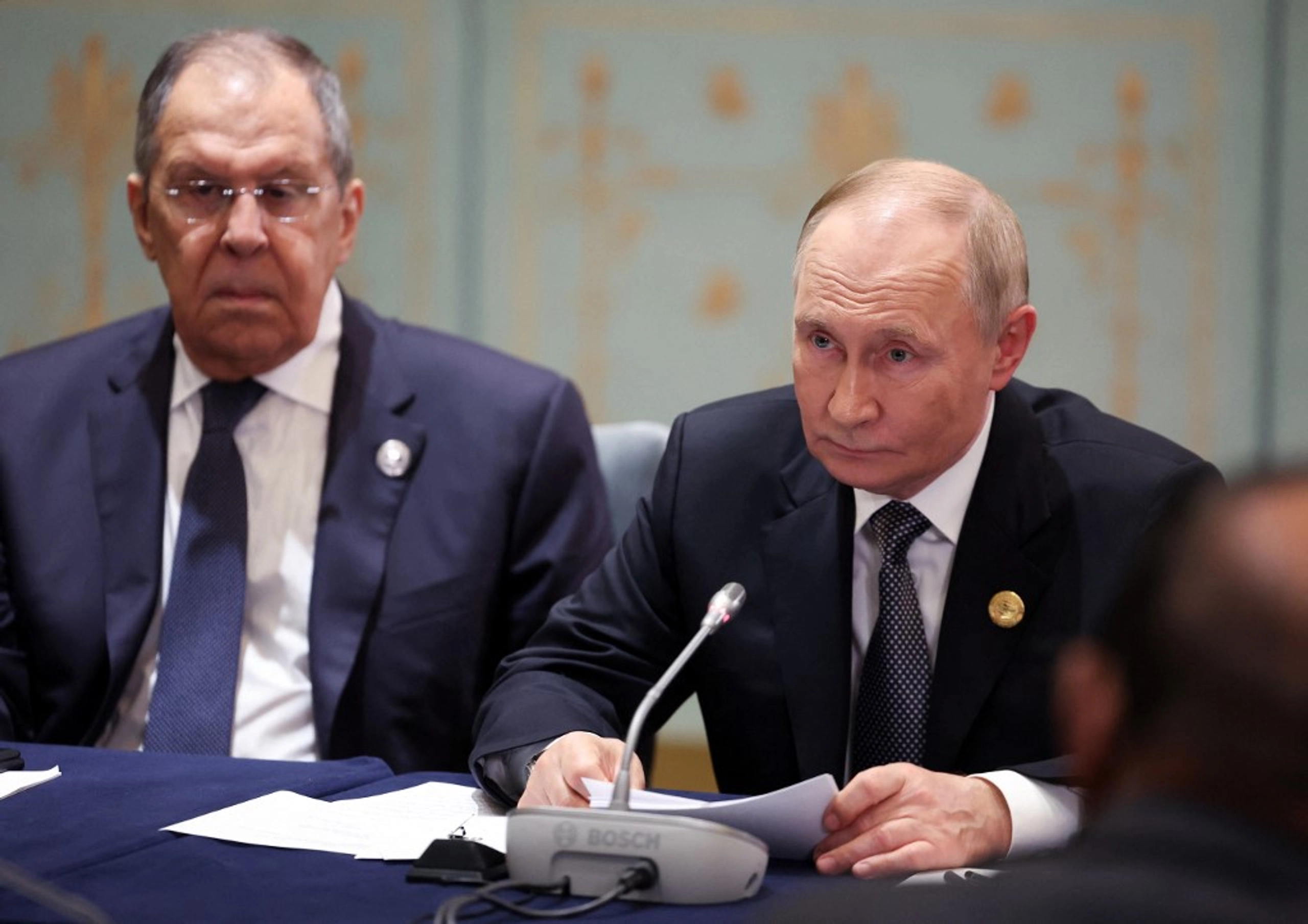 Kremlin Denies Veteran Foreign Minister in Putin’s Bad Books