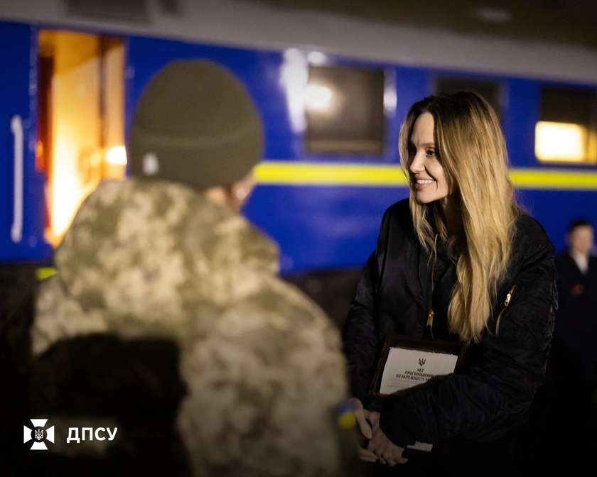 Angelina Jolie Makes Surprise Visit to Kherson