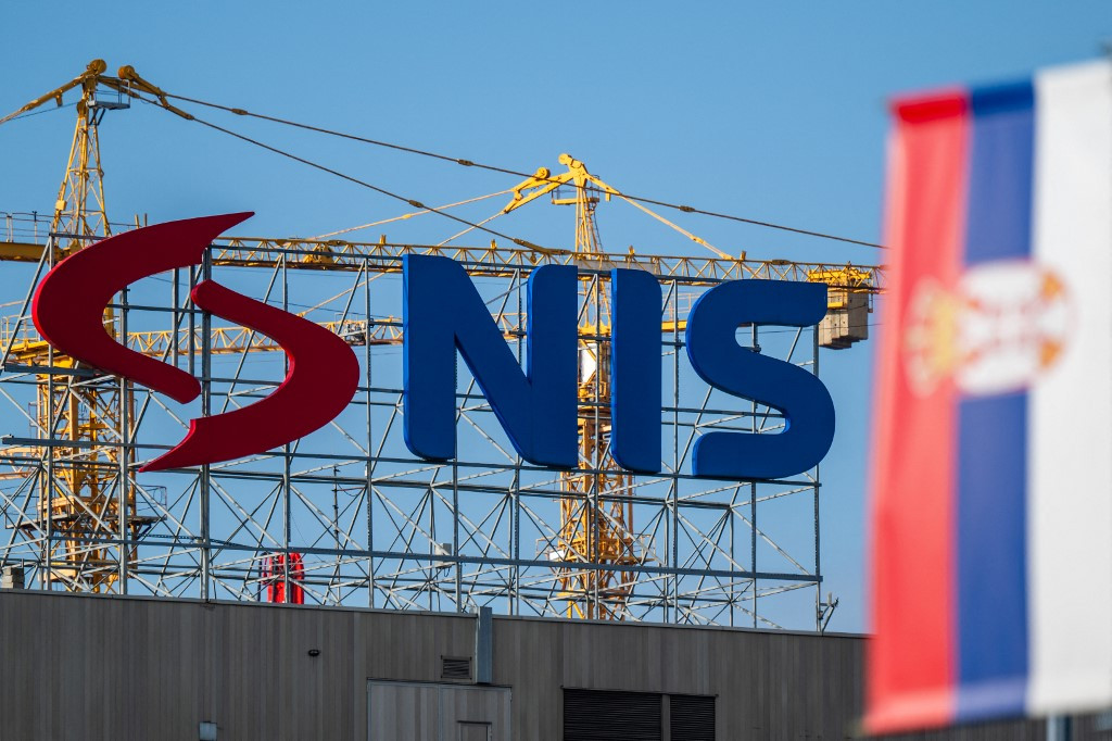 Russia Negotiates Withdrawal From Serbian Oil Company