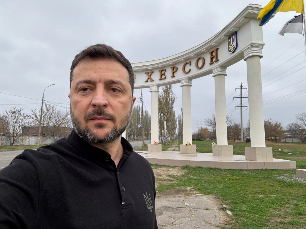 Президент приїхав у Херсон у річницю звільнення міста