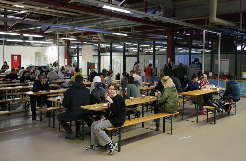 У Берліні закривають центр прийому біженців «Berlin-Tegel»