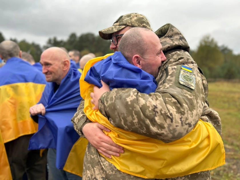 Україна домовляється з РФ про звільнення 1200 полонених