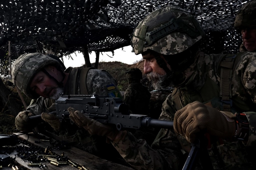 Drones Over Pokrovsk, Kyiv Takes a Shot, Neptunes and Flamingos