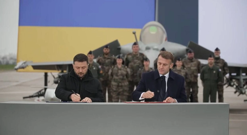 Україна замовила у Франції 100 винищувачів Rafale: історична угода Макрона і Зеленського
