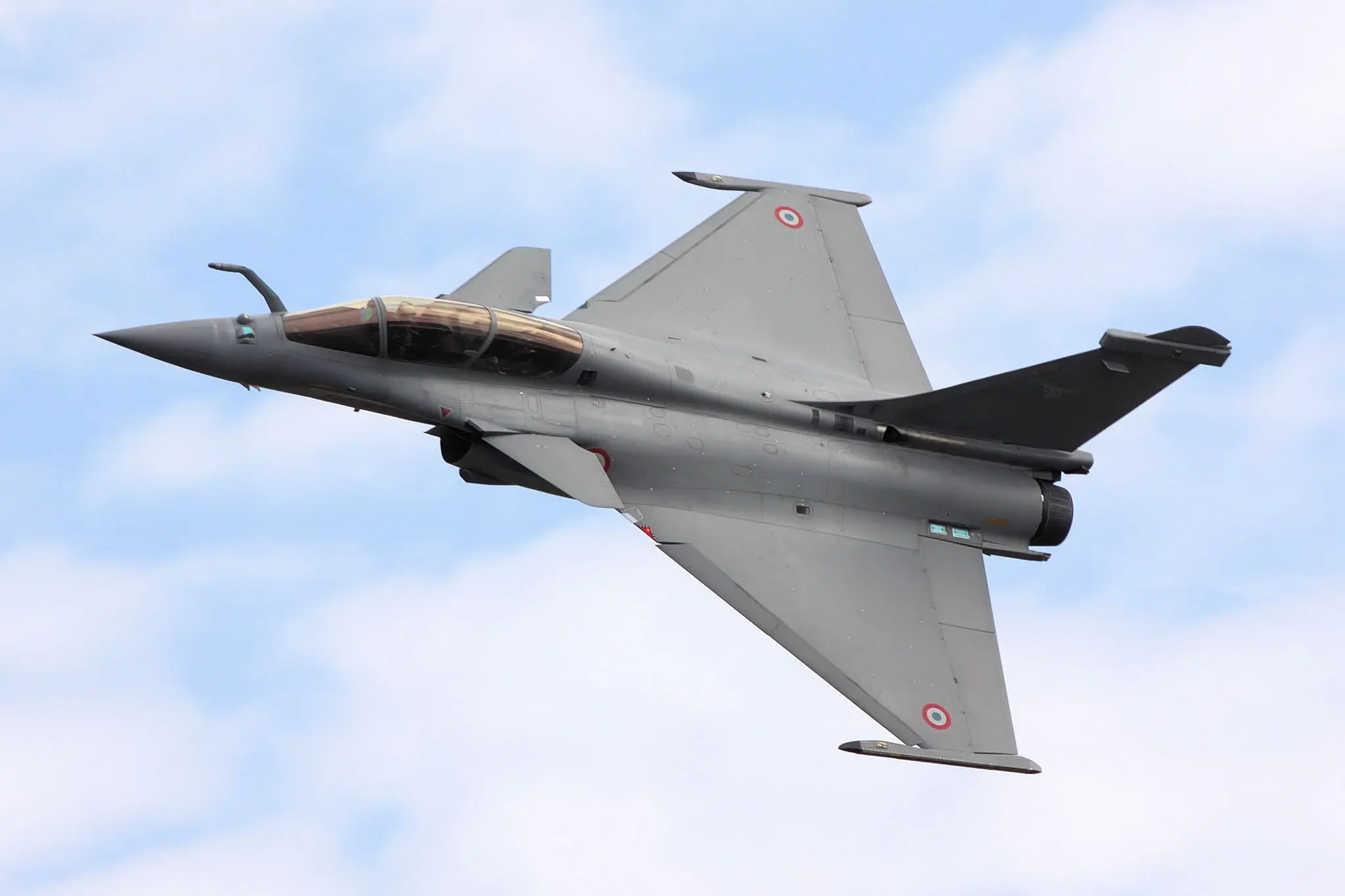 French-made 4th Gen + Dassault Rafale Air Superiority and Multirole Warplane Explained