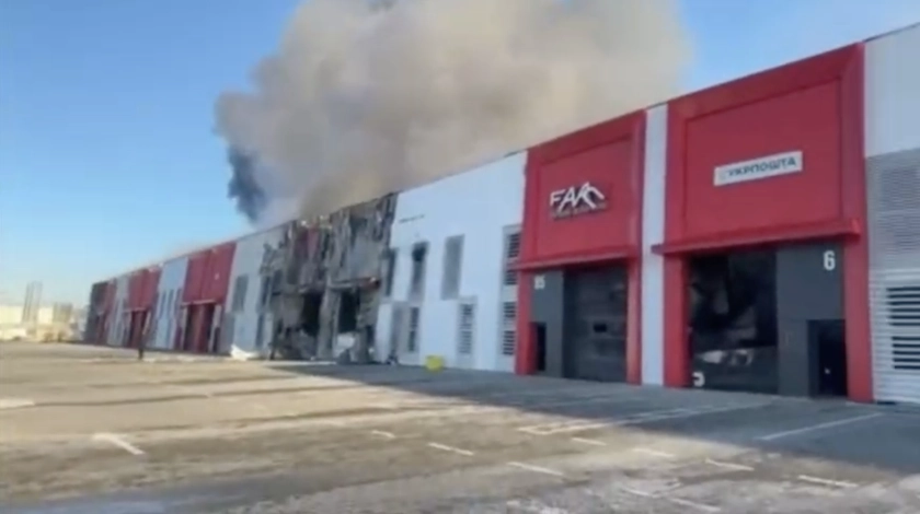 Russia Destroys State-Owned Ukrposhta Postal Branch in Lviv – 900 Parcels Lost
