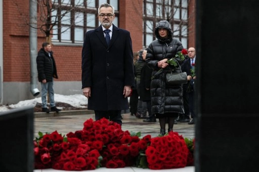 У Росії “активісти” напали на посла Польщі