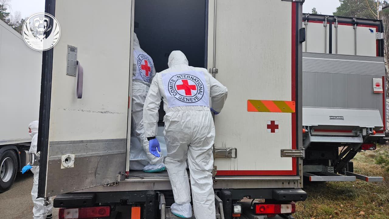 Ukraine Repatriates 1,000 Fallen Troops From Russia