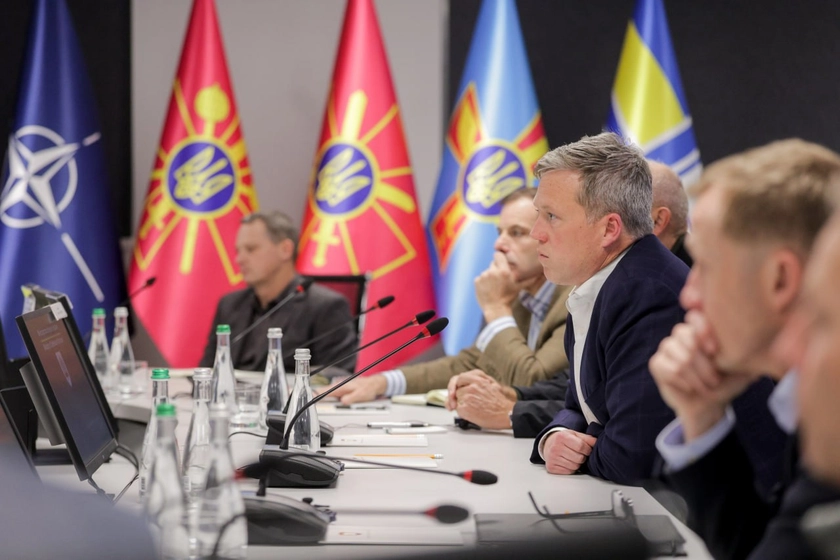 US Generals to Press Zelensky on Peace Plan Demanding Ukraine Abandon NATO Bid