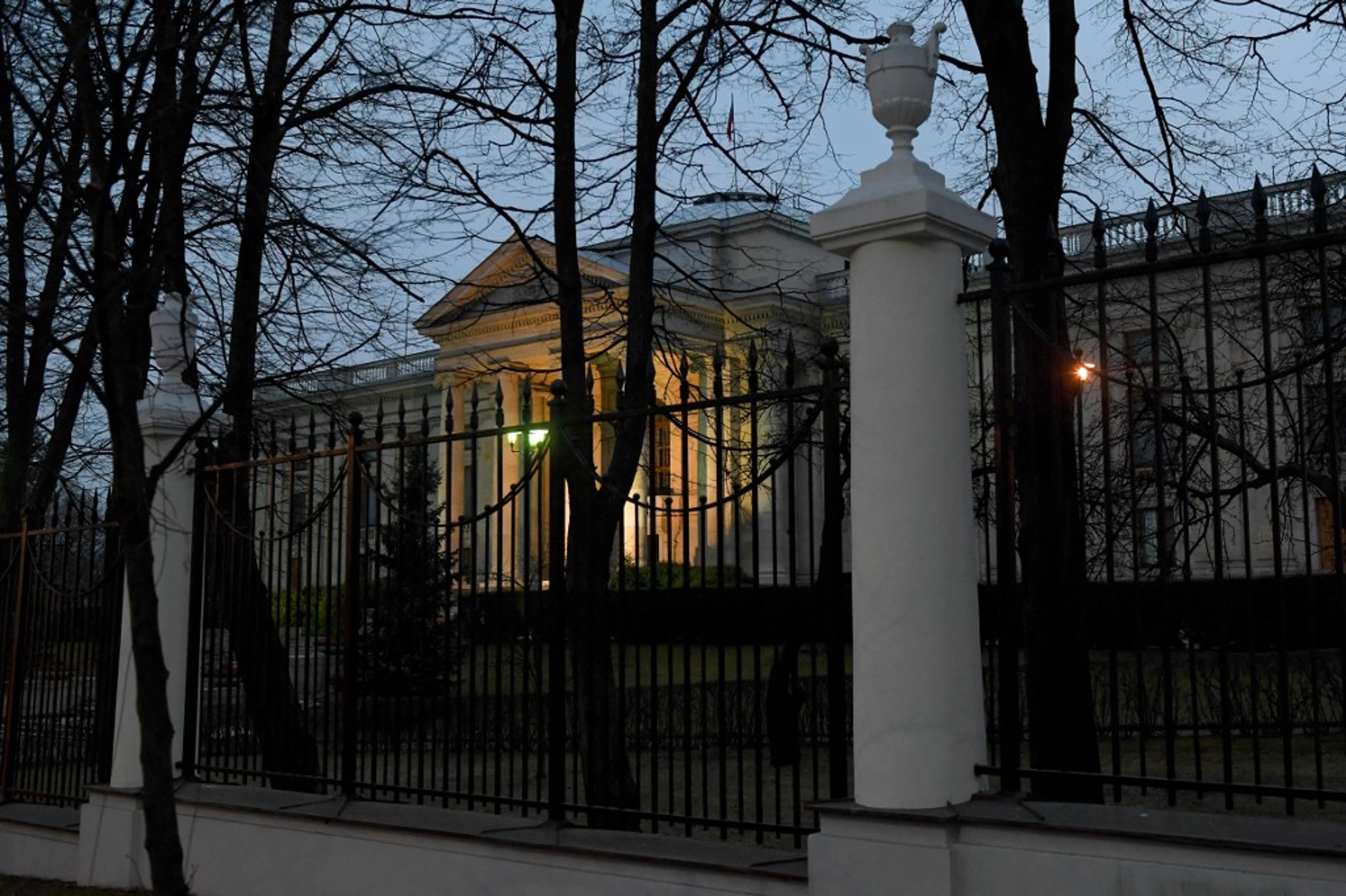 Polish MPs Seek Relocation of Russian Embassy Over Security Concerns