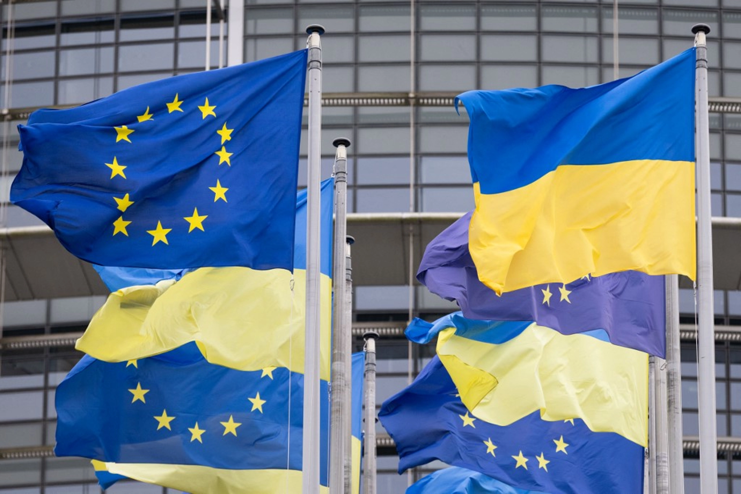 Європарламент затвердив програму EDIP, яка інтегрує оборонпром України та ЄС
