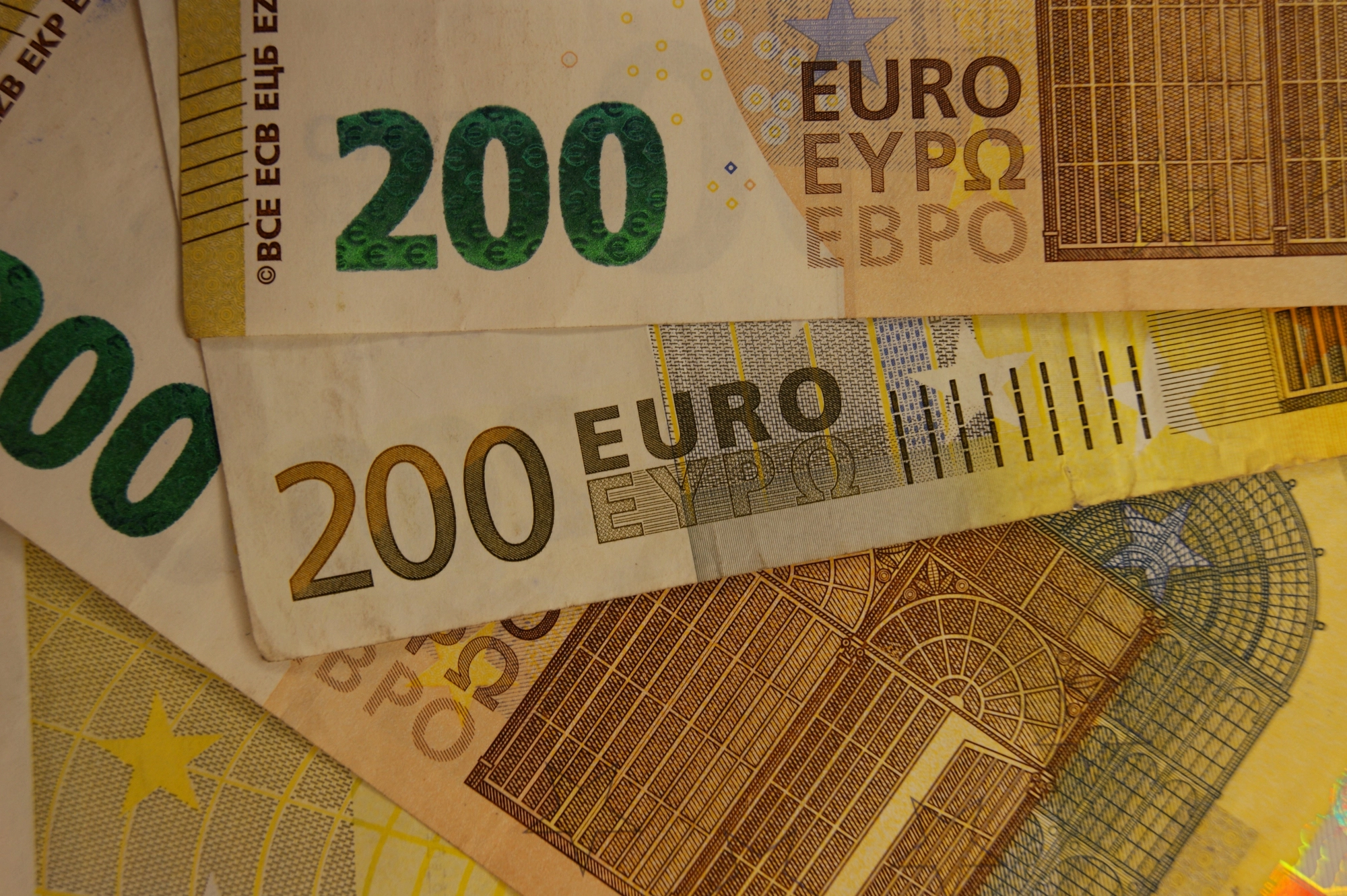 Україна отримала €100 млн для фінансування проєкту підтримки ВПО
