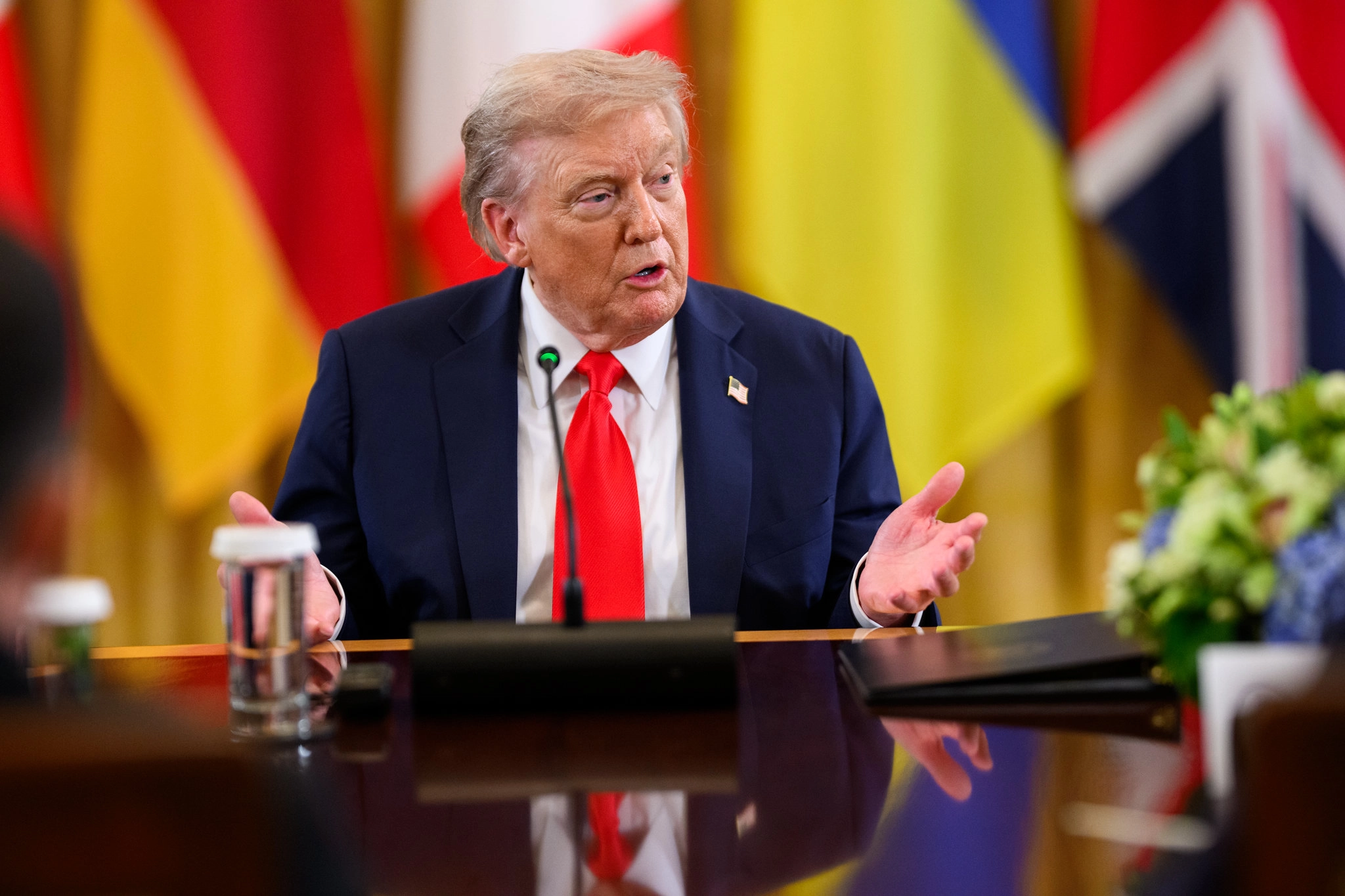 В останньому опитуванні американці різко розкритикували план Трампа щодо України