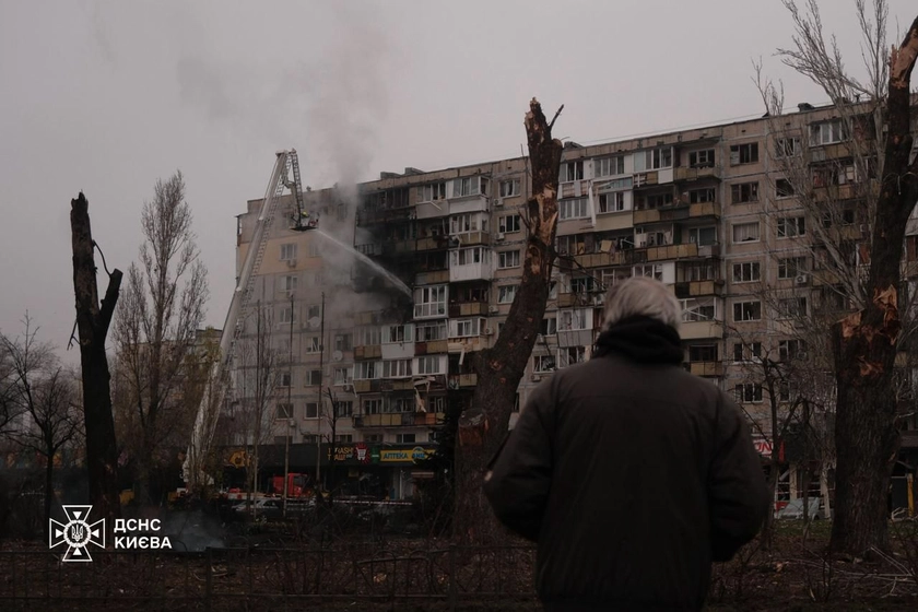 У Києві після обстрілів знеструмлені 500 тисяч споживачів