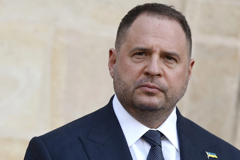 НАБУ і САП повідомили про підозру ексочільнику ОП Єрмаку