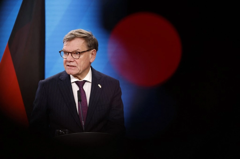 Очільник МЗС Німеччини припускає, що Україні доведеться піти на болісні поступки для миру
