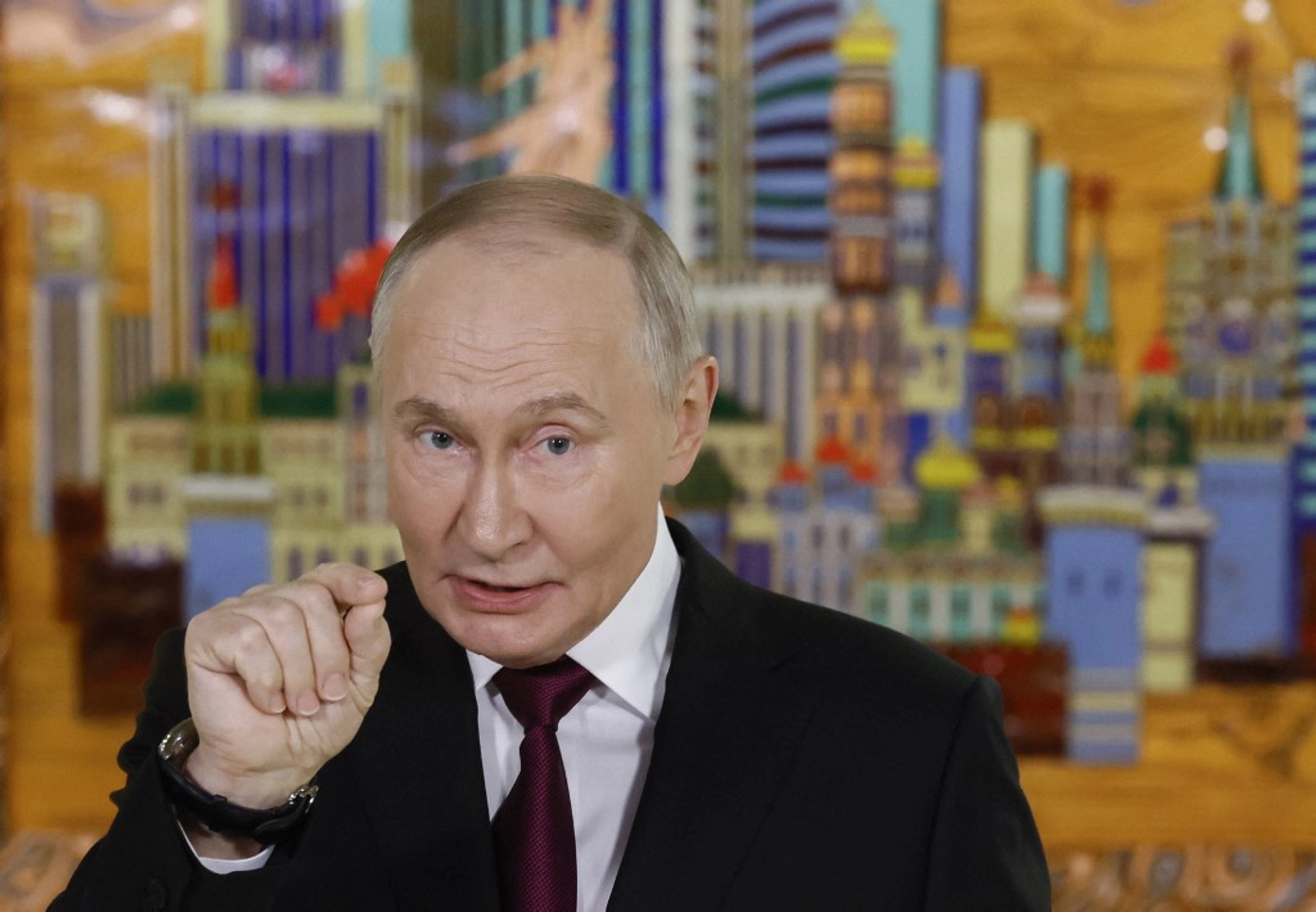 Putin Threatens to Strike Ships of Ukraine’s Backers After Tanker Attacks