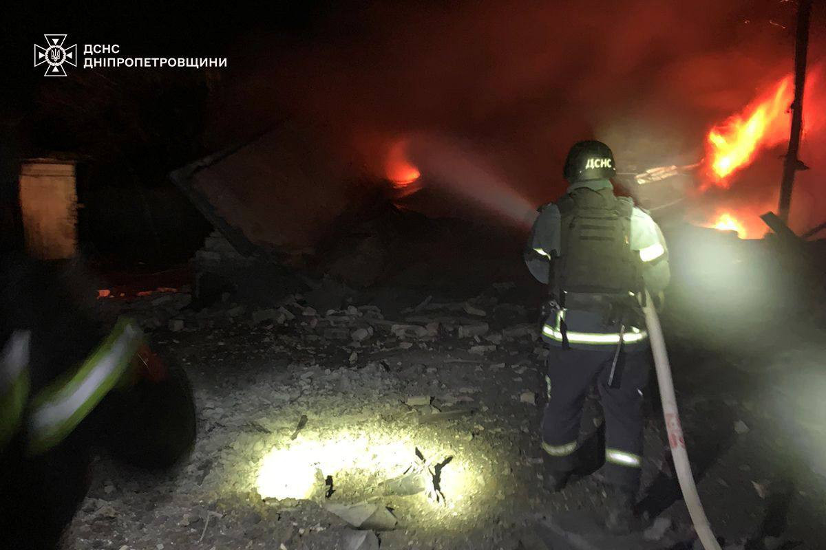 2 Killed as Russian Drones Hammer Ukraine’s Energy Grid, Leave Tens of Thousands Without Power