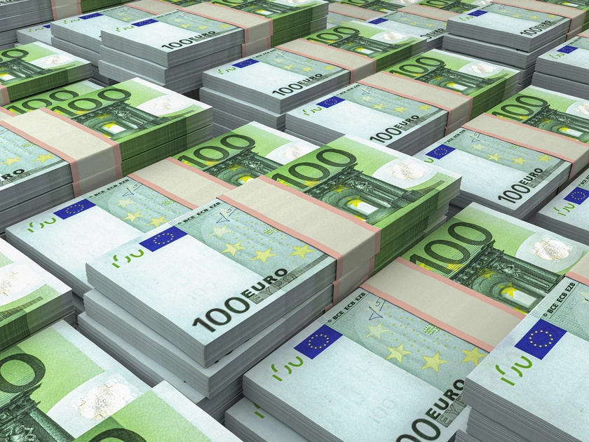 Germany Boosts Ukraine Energy Aid by €100M Despite Corruption Scandal