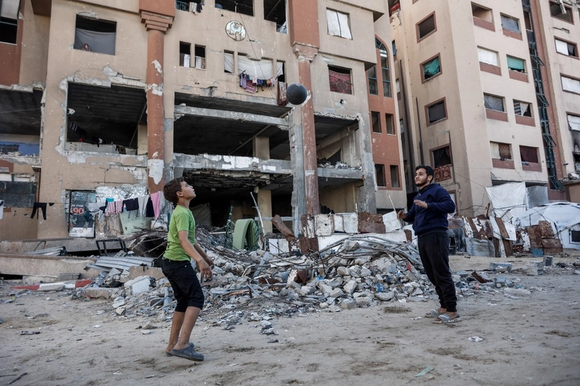 Is the Gaza Ceasefire at a Critical Moment?