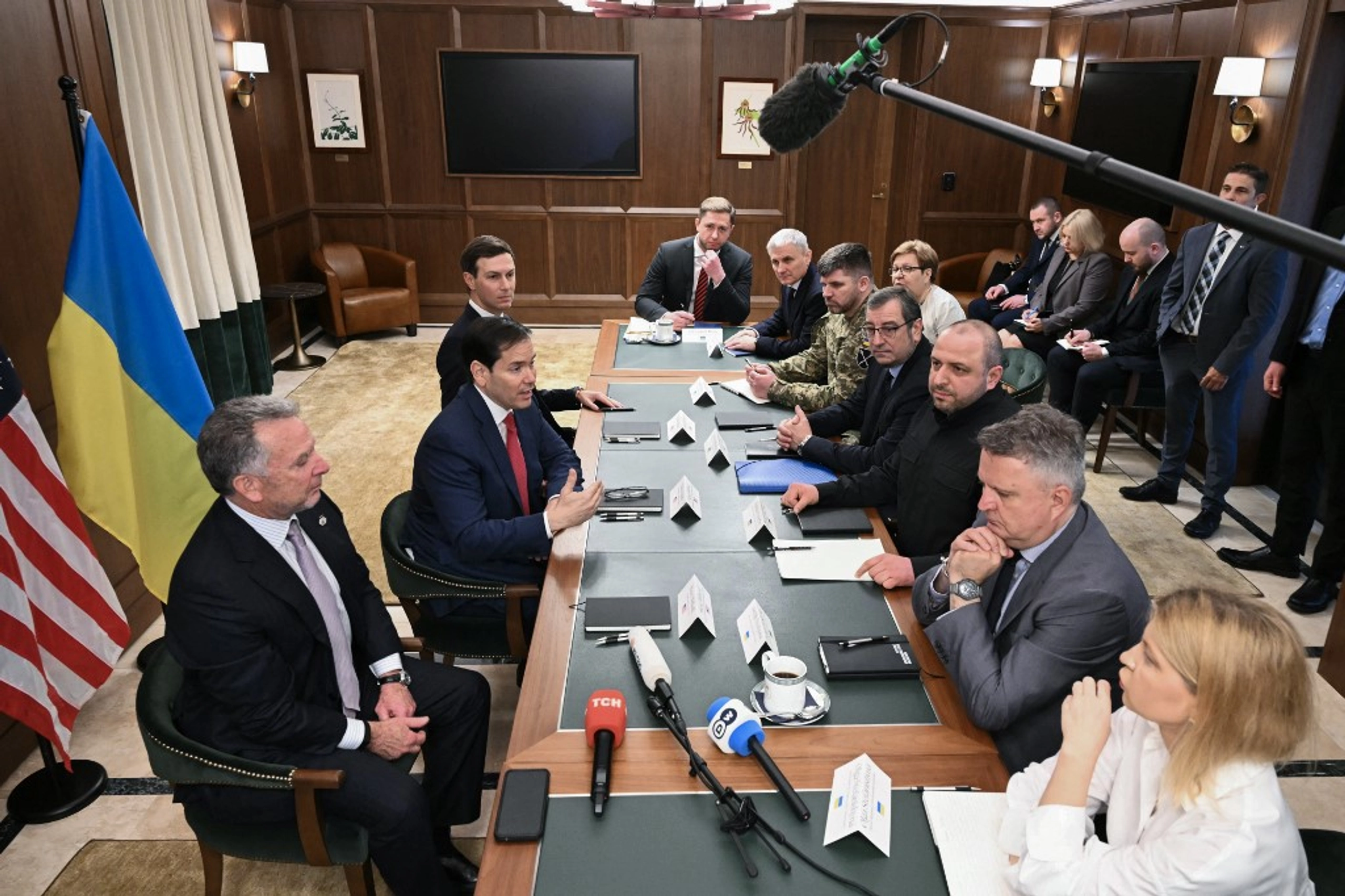 Umerov to Brief Zelensky on Miami Peace Talks With Trump Envoys
