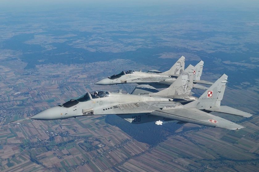 Poland Weighs Donating MiG-29 Jets to Ukraine in Exchange for Drone, Missile Tech