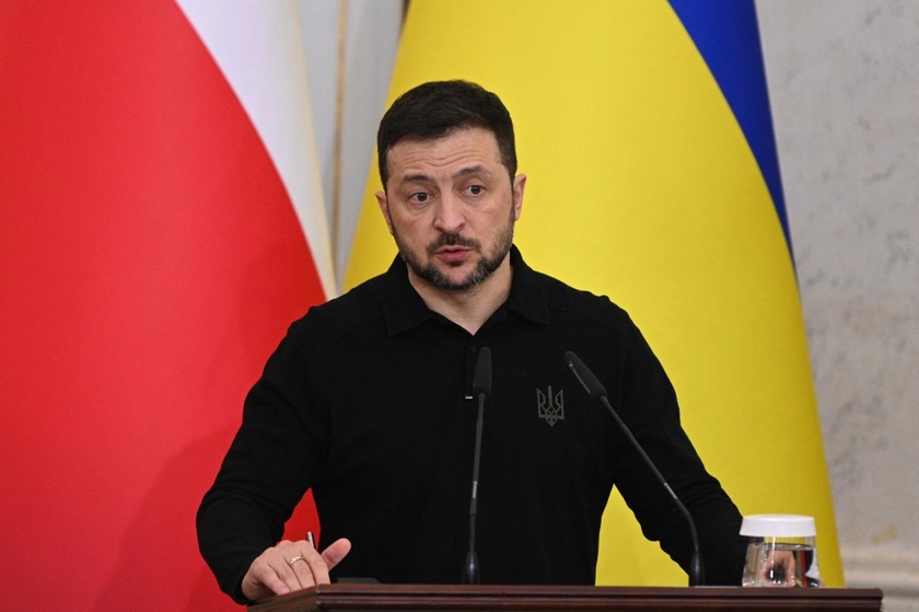 Президенти Польщі та України досі не зустрілися. Що відбувається?