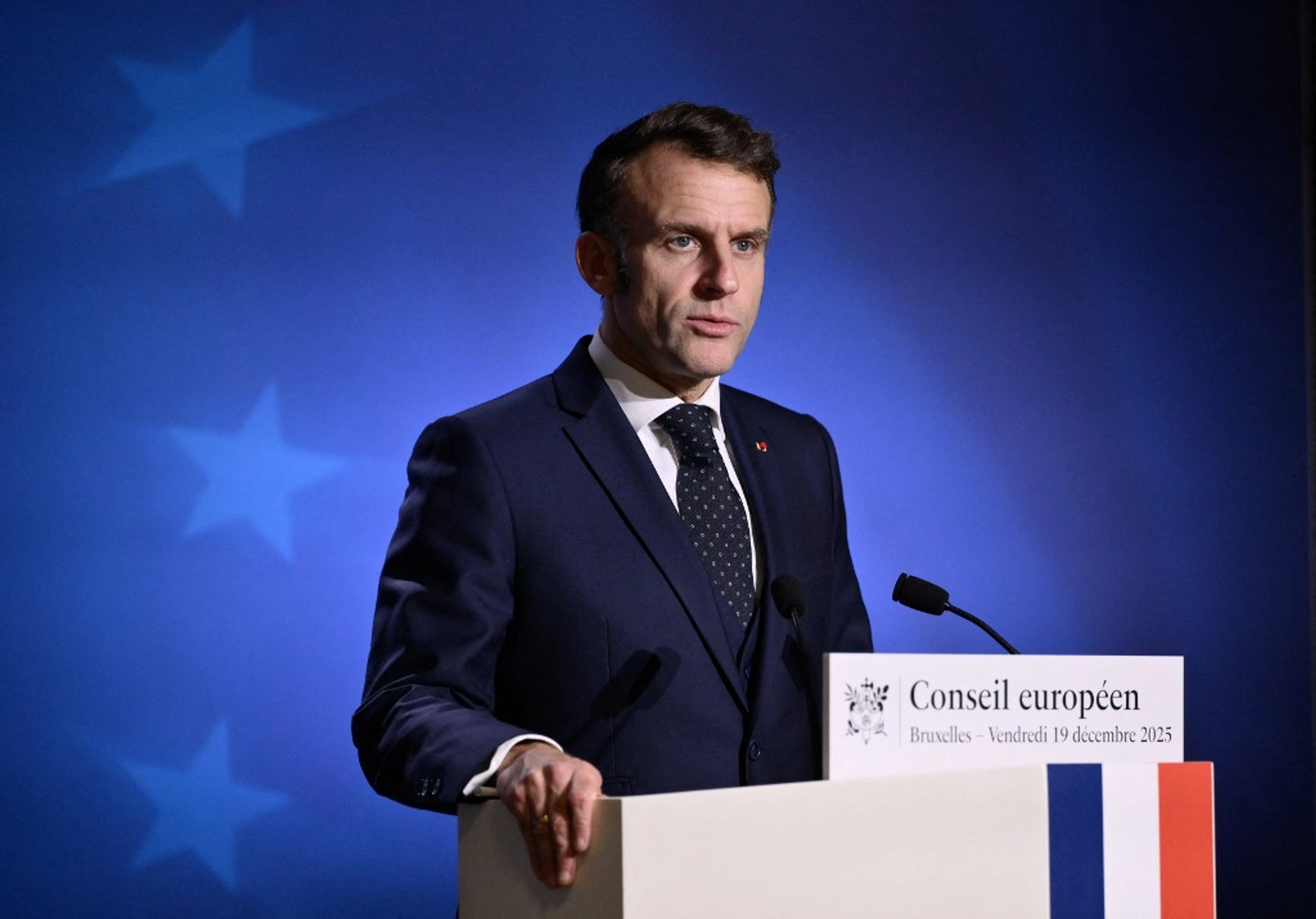 Macron: Europe Can’t Rely on Others to Engage Putin