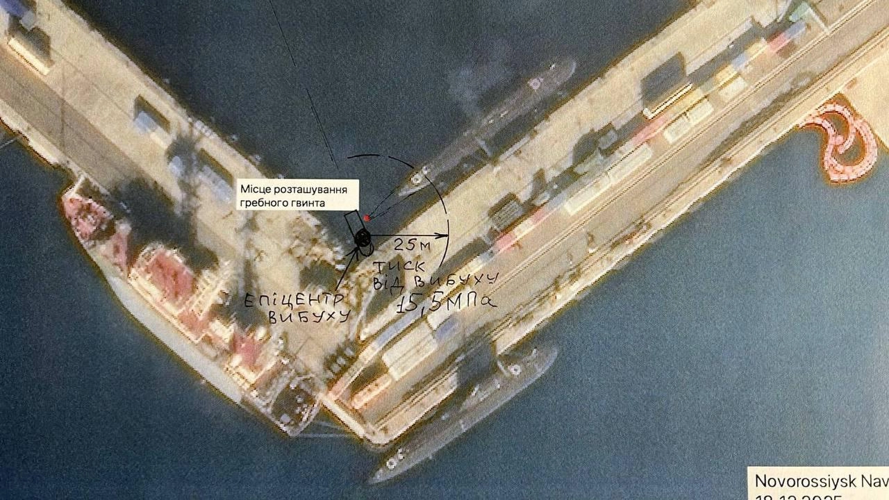 Satellite Pix: Russian Missile Sub Hit by Ukraine Undersea Drone Is Stationary, Leaking Oil