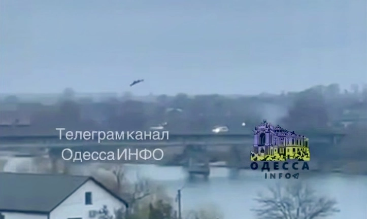 Одещина без сполучення з Румунією та Молдовою після атаки на міст