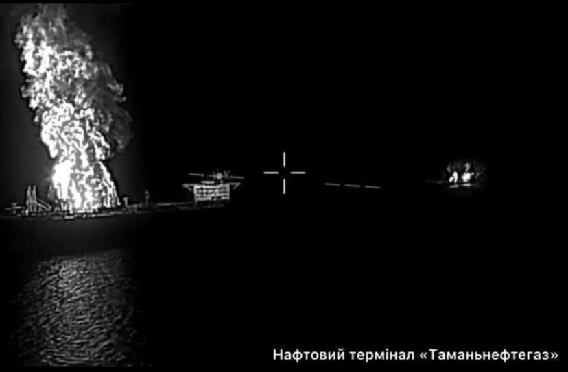 Дрони ГУР атакували російський нафтовий термінал “Таманьнєфтєгаз”