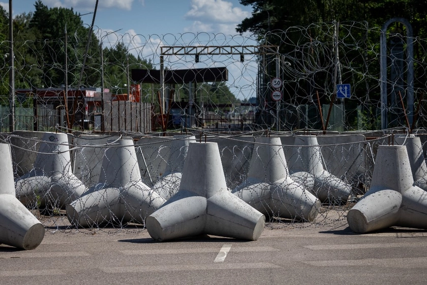 Польща встановлює радари проти дронів на кордоні з Білоруссю