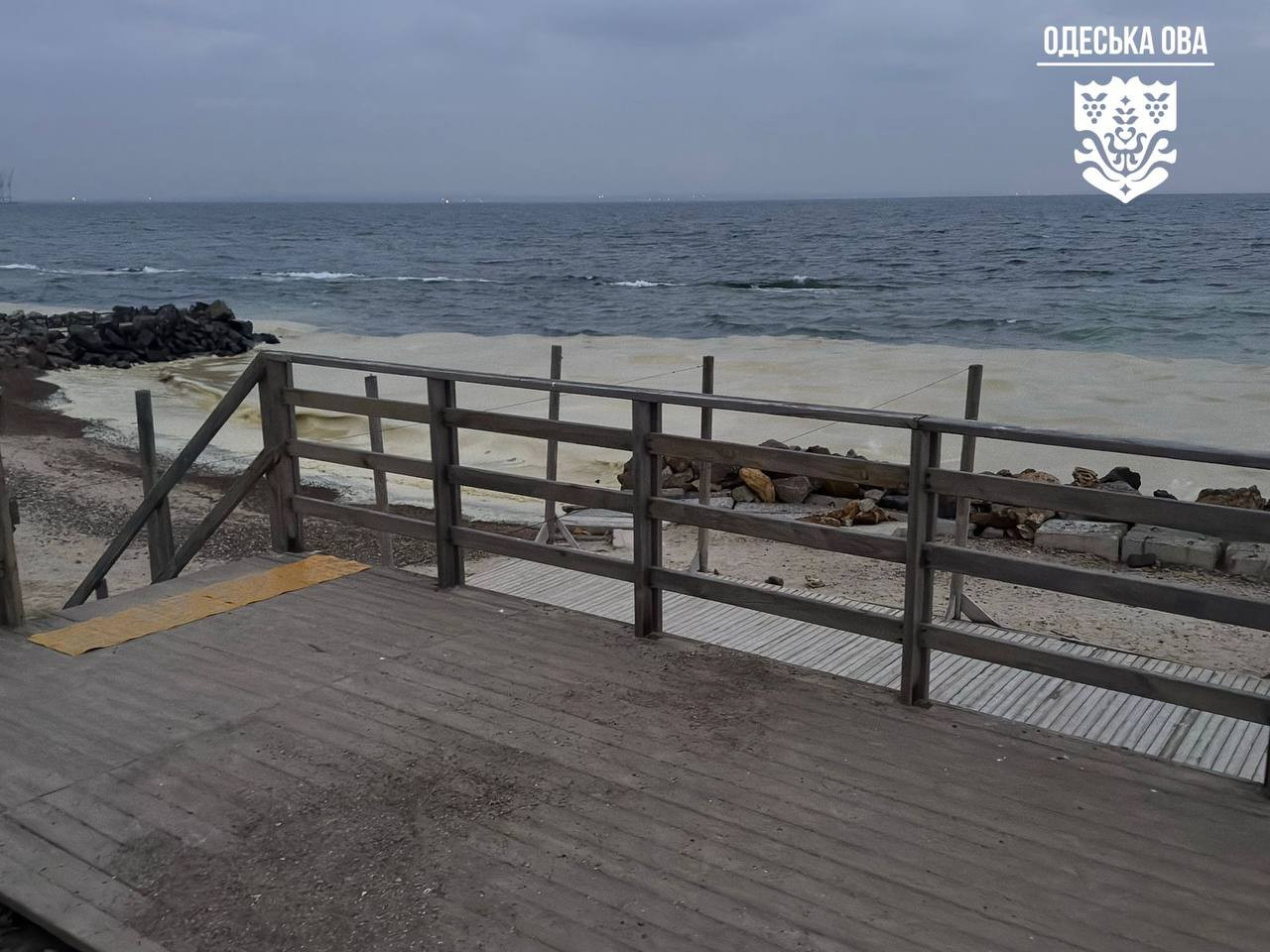 Ukraine’s Largest Port Reopens After Russian Strikes Trigger Oil Spill