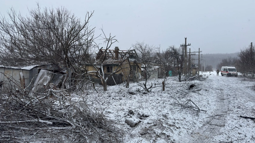 Russian Attacks in Donetsk, Kharkiv Regions Kill 1 Civilian, Wound at Least a Dozen