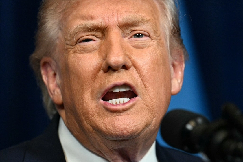 Трамп готує першу за понад 5 років розмову Зеленського з Путіним